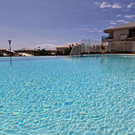 Appartement Villa Sur Le Toit, Vue Mer Saint-Gilles-les-Bains Exterior foto