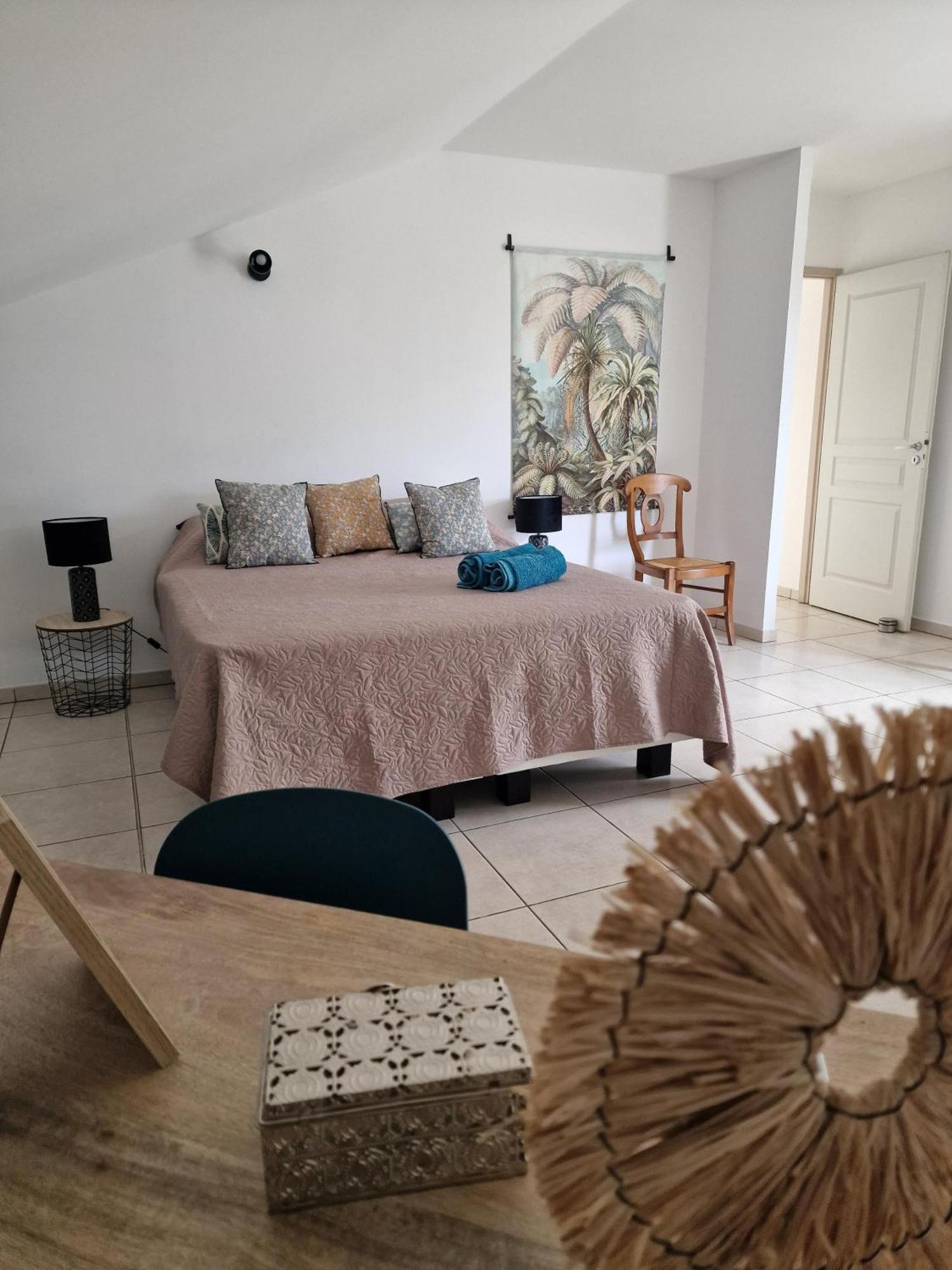 Appartement Villa Sur Le Toit, Vue Mer Saint-Gilles-les-Bains Exterior foto